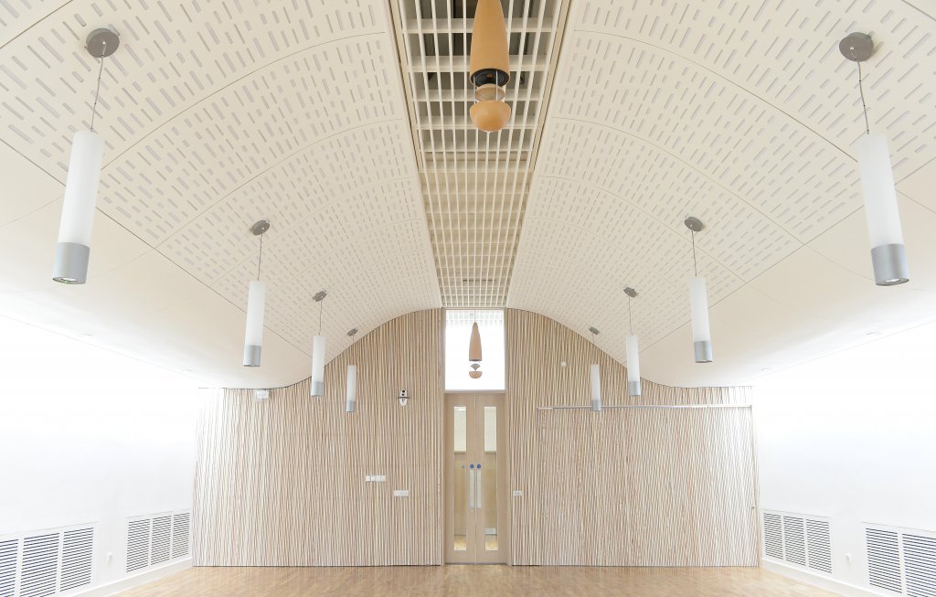 Beth Shalom Synagogue - internal shot 1