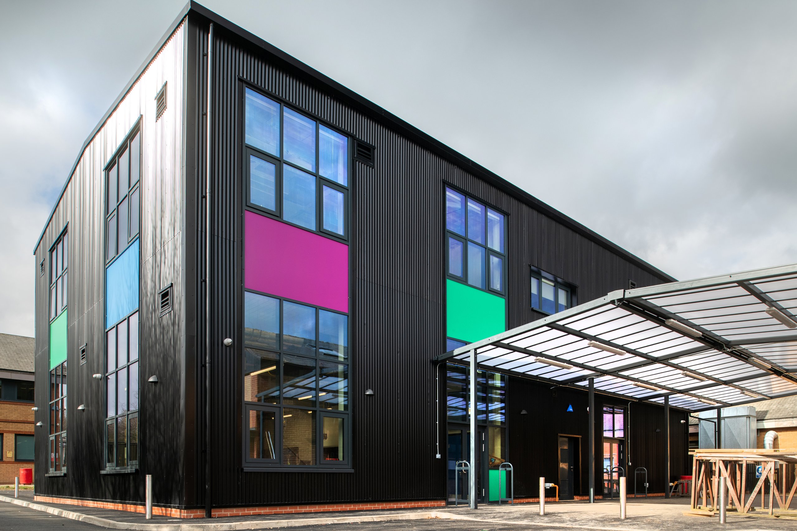 Image shows the front of a the new construction block at Chelmsford College